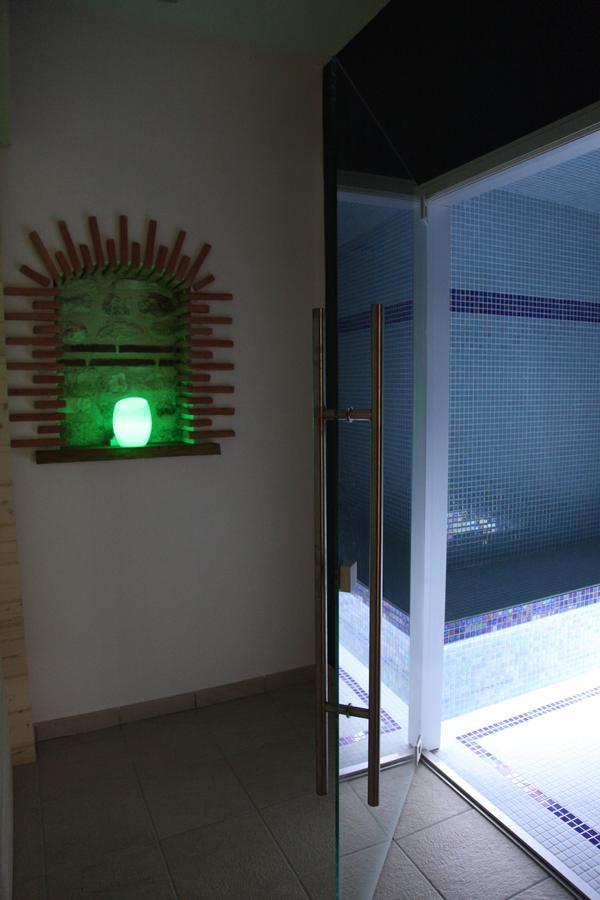 Le Miroir Des Etoiles Bed and Breakfast Pomport Εξωτερικό φωτογραφία